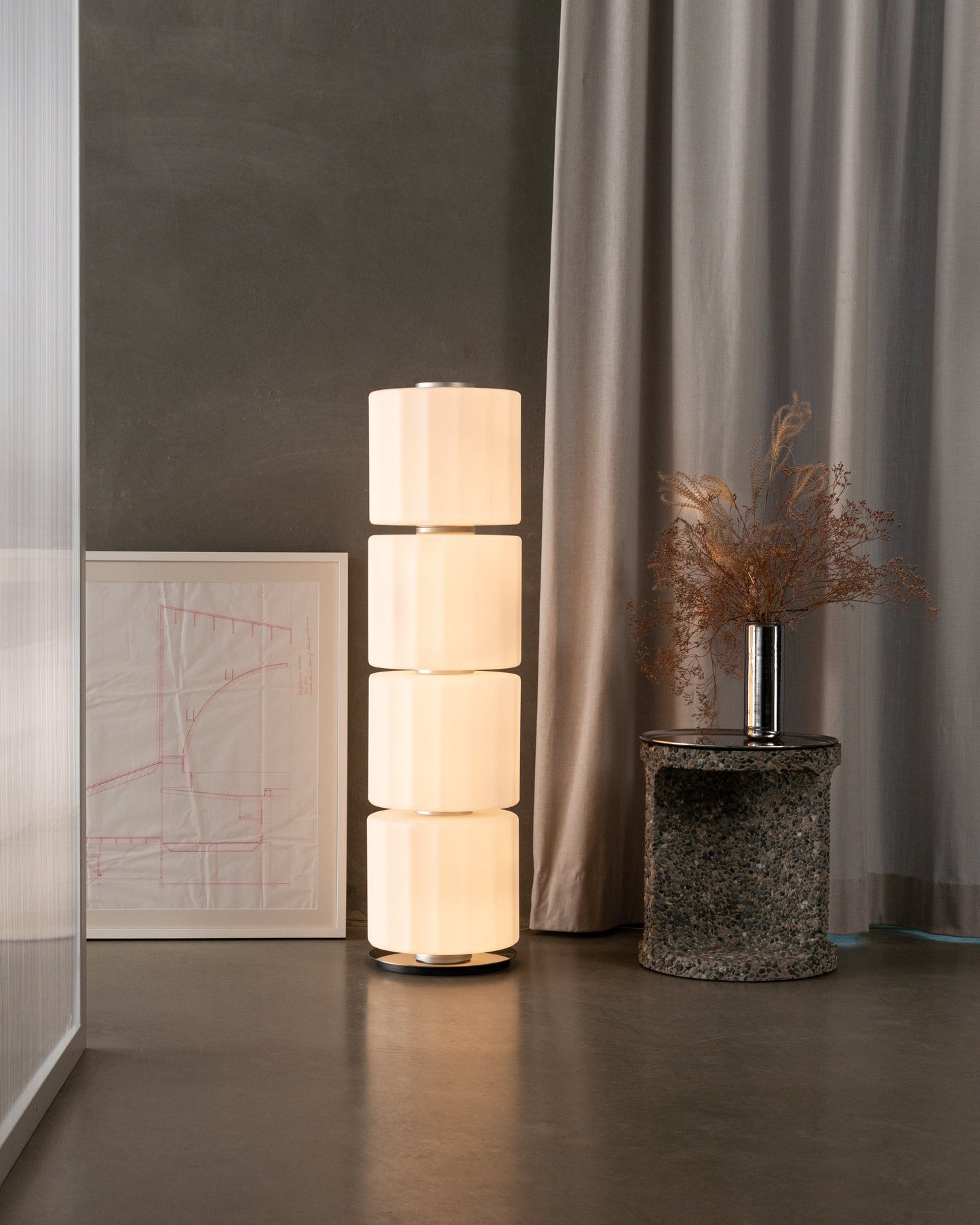 Column 300 - F floor lamp