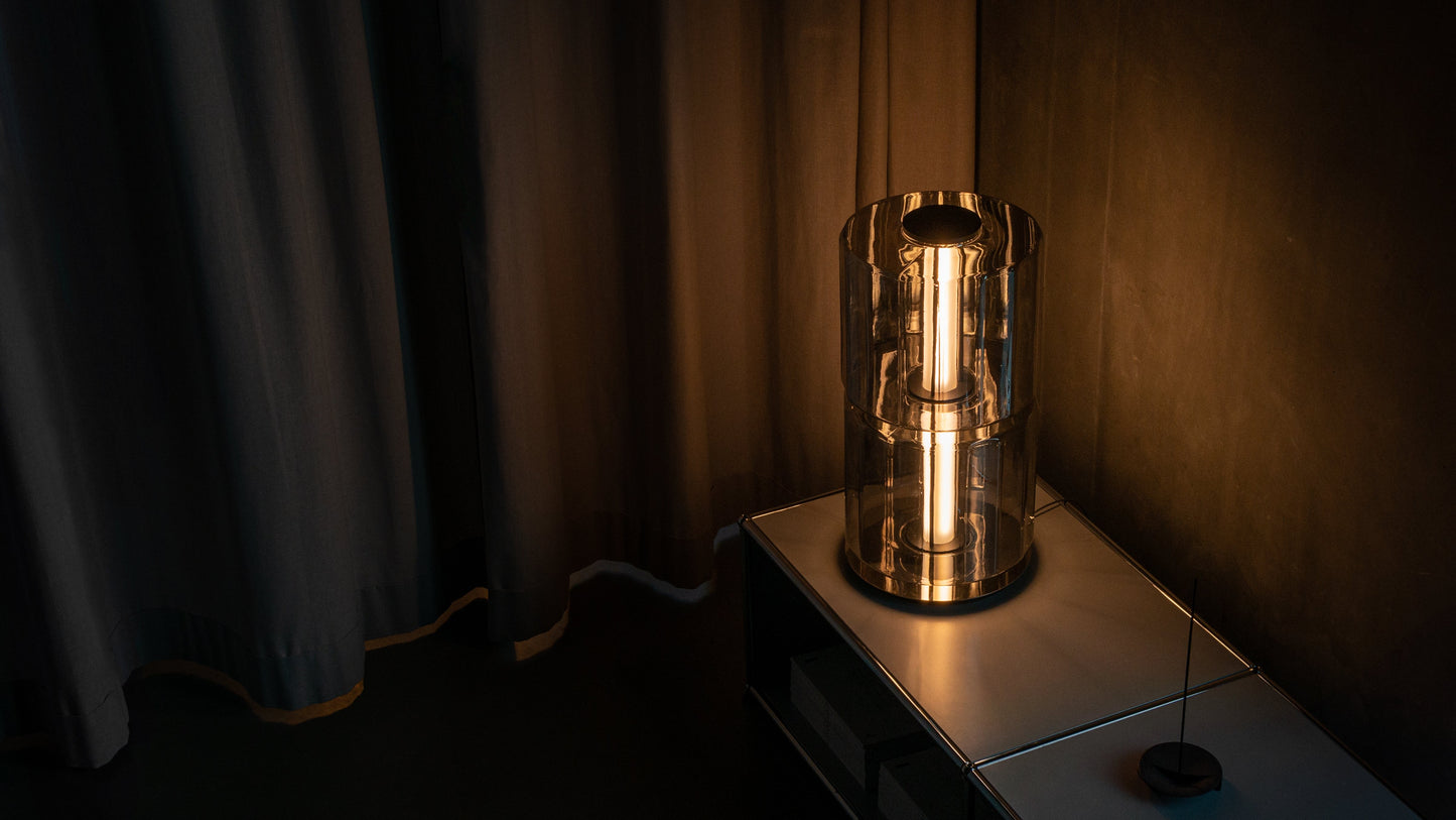 Column 300 - T table lamp