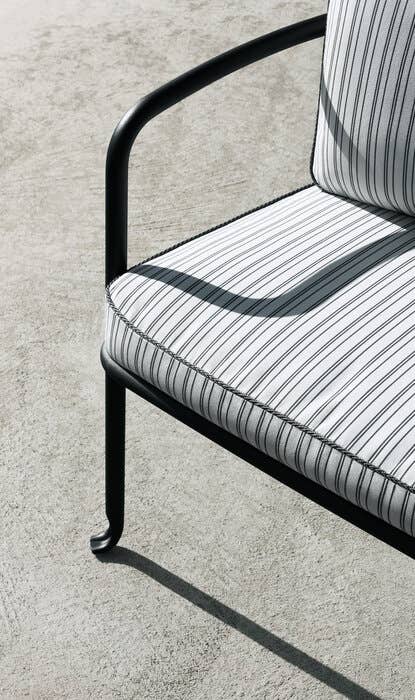 BB Italia outdoor-chair_Borea1-detail