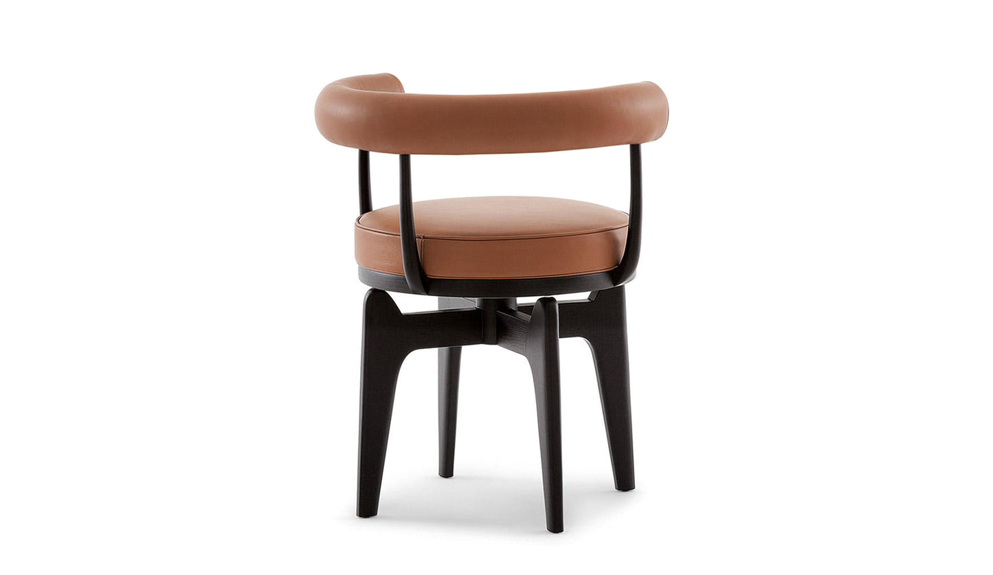 Cassina Indochine 528 Drehsessel Schwarz