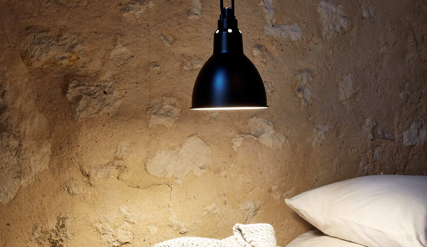 DCW Lampe Gras N°322 Les Acrobates