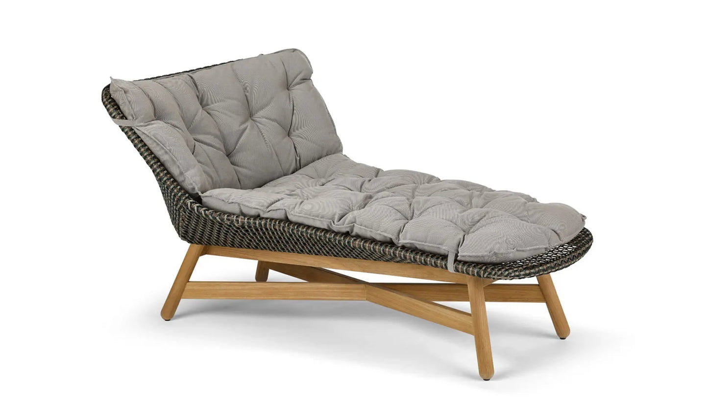 Dedon Mbrace Daybed