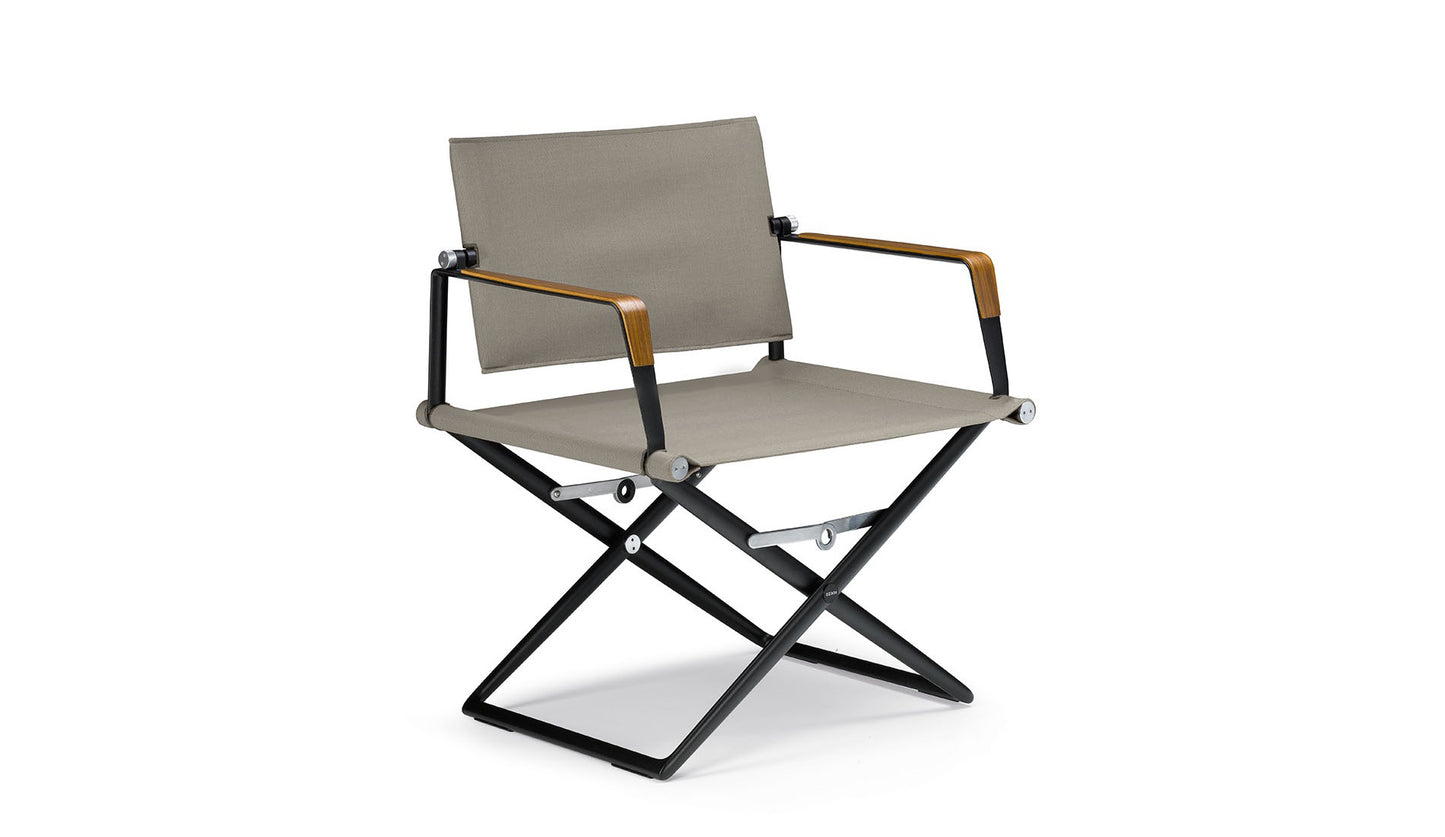 Dedon SeaX Folding Armchair | Black frame with teak