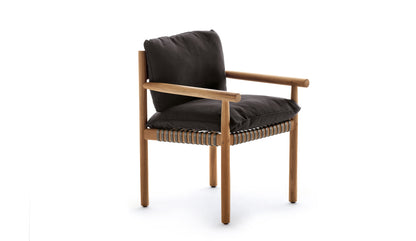 Dedon Tibbo armchair with cushion