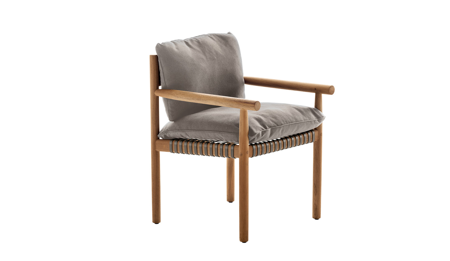 Dedon Tibbo armchair with cushion