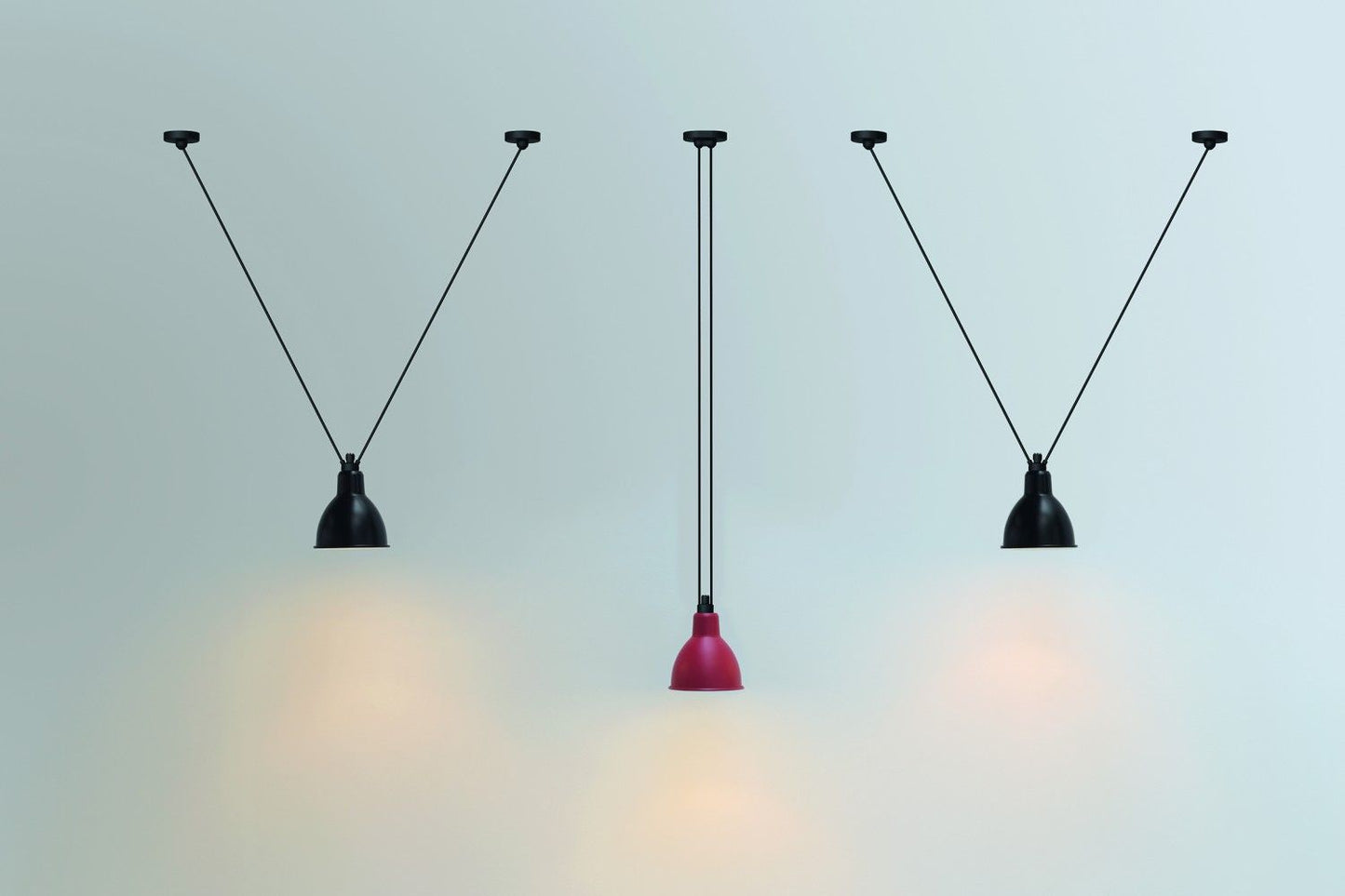 DCW Lampe Gras N°322 Les Acrobates