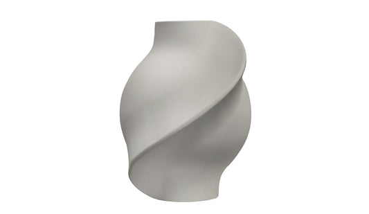 Louise Roe Pirout 02 Vase