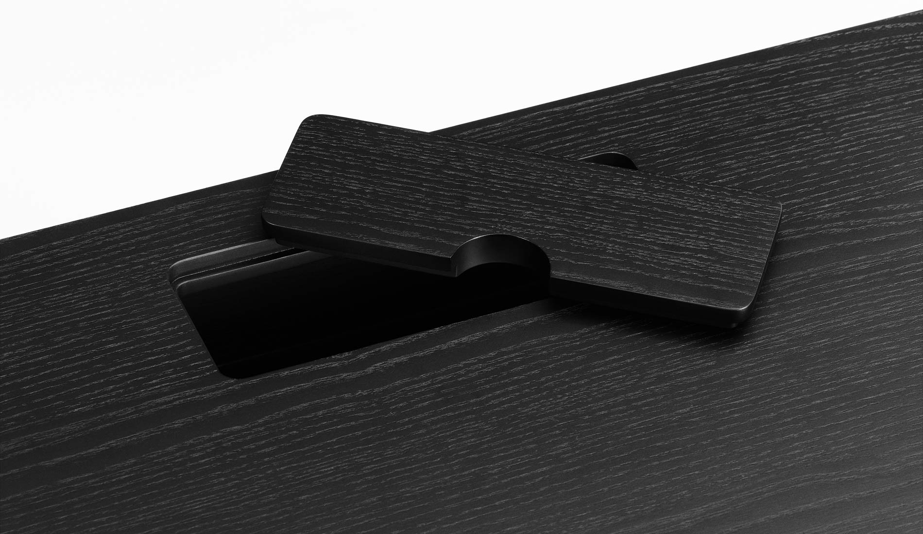 norr11 jfk desk black ash detail