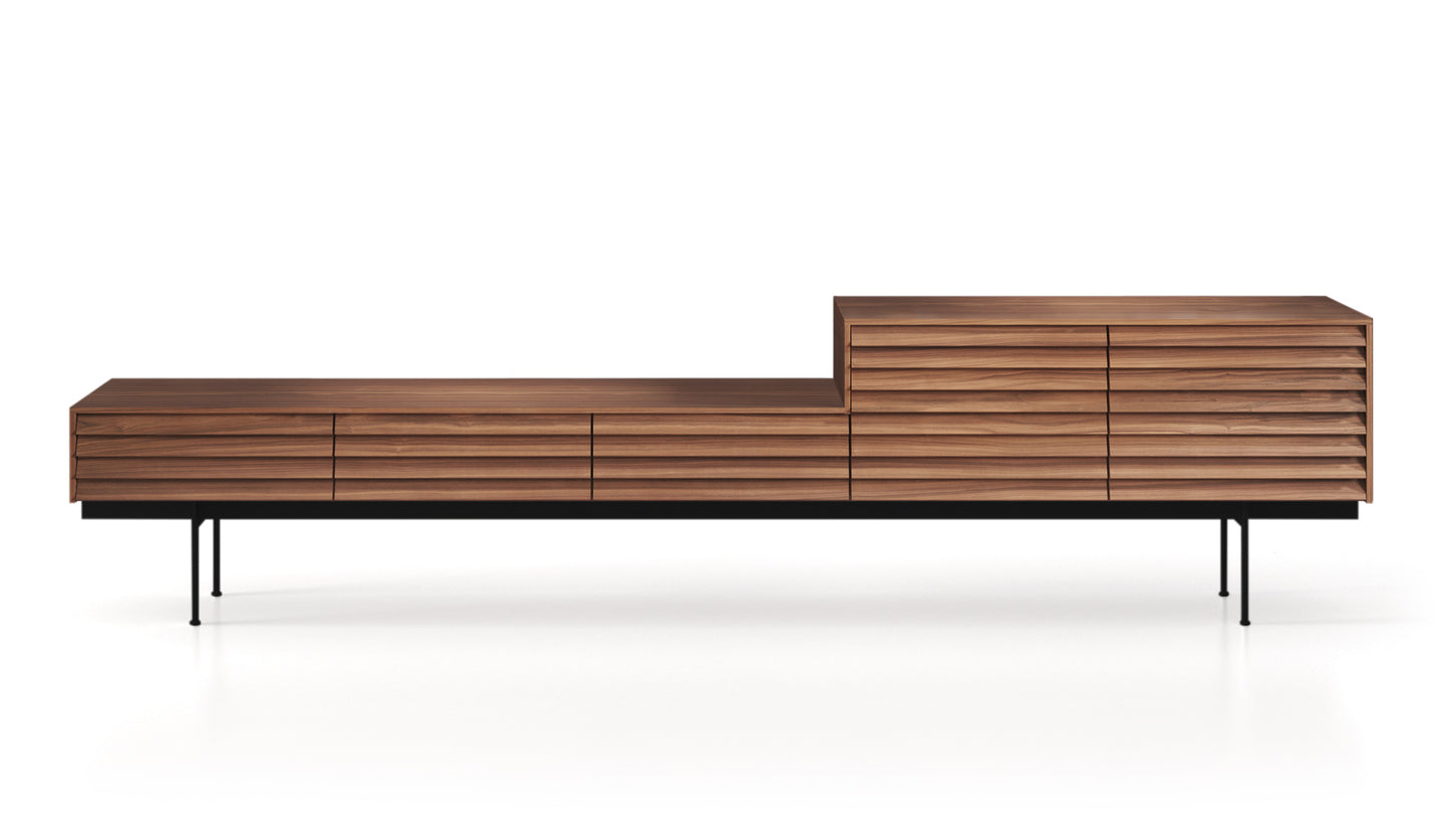 Punt Sussex SSX341/SSX201 Sideboard | Nussbaum