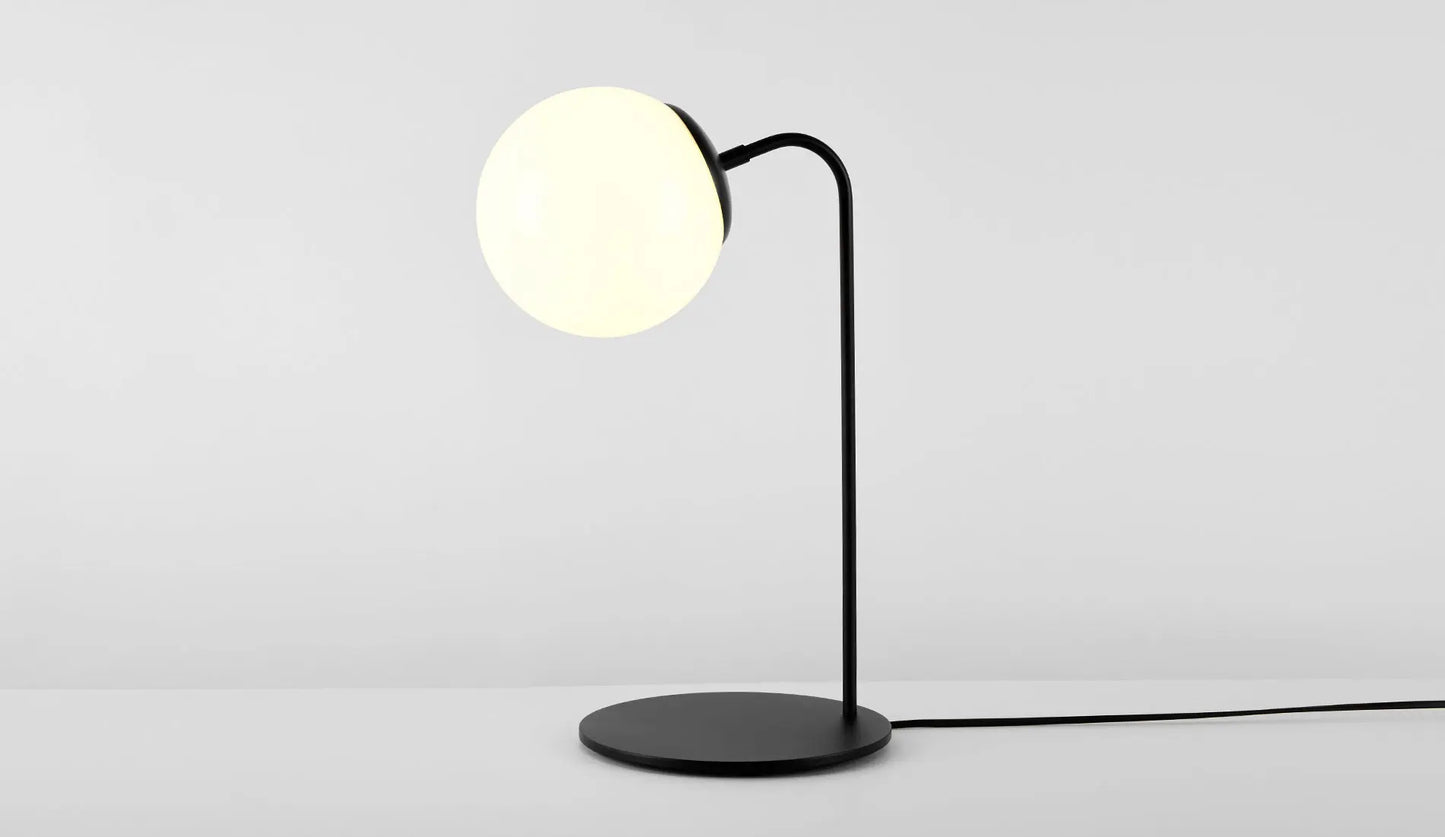 Roll &amp; Hill Modo table lamp