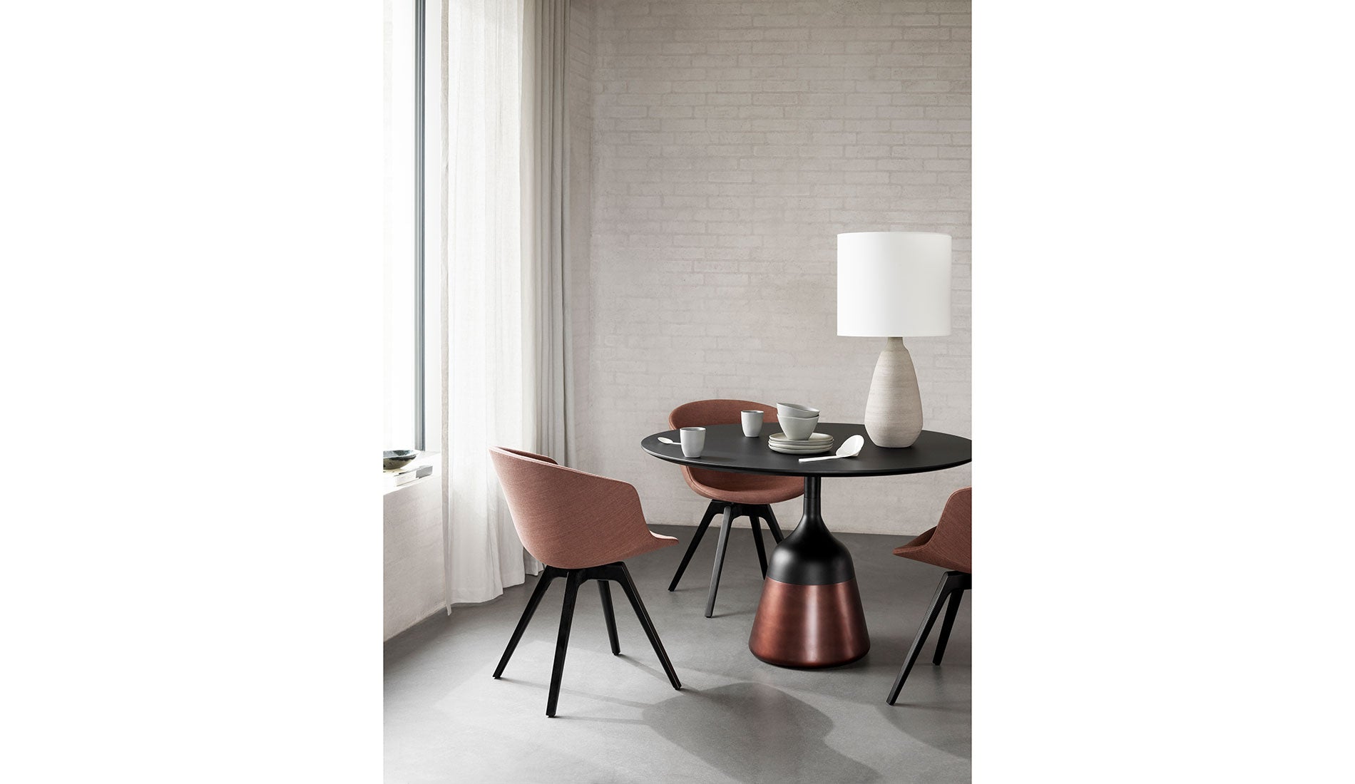 wendelbo_coin-dining_table_03