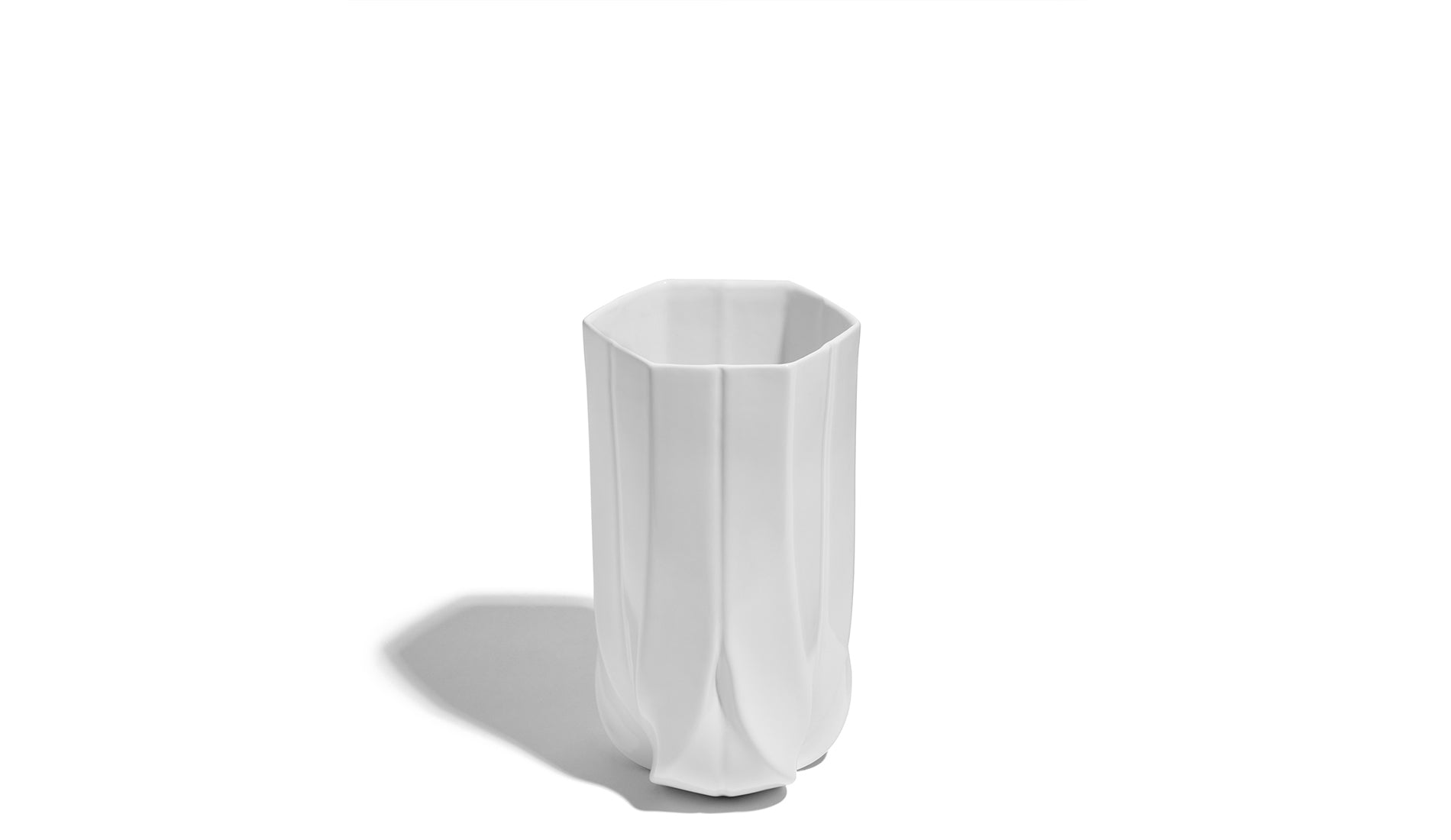 ZAHA HADID DESIGN BRAID VASE WEISS WIDE